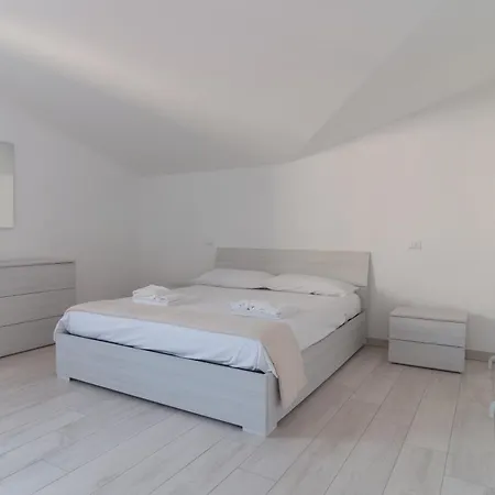 Апартаменты Seaside 14 - 100m Dal Mare Con Posto Auto