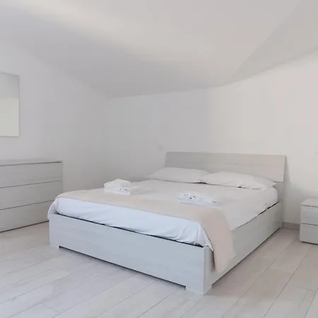 Apartmán Seaside 14 - 100m Dal Mare Con Posto Auto